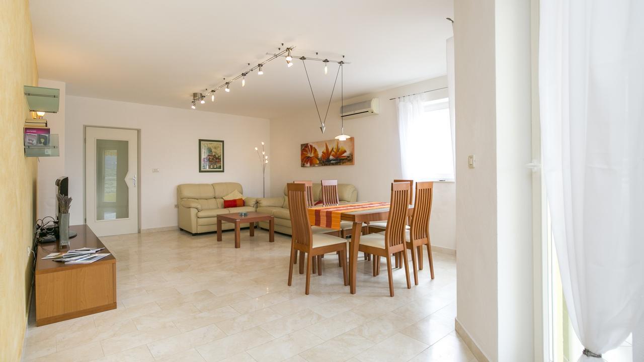Apartment Jadranka Rabac Buitenkant foto